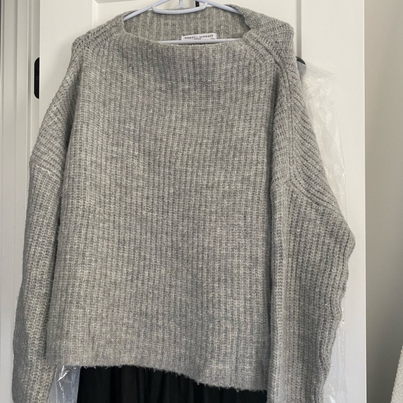 Rebecca Minkoff Sweaters - Rebecca Minkoff Women’s Sweater